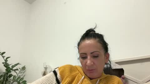 Karina online show from 22, 12, 2025