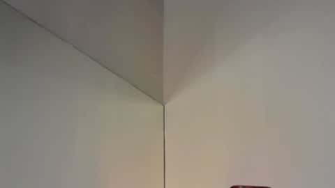 KarinaSparks online show from 1, 11, 2025