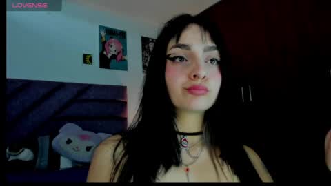 Snapshot of karinna__raven chatting on 28, 5, 2026 KARINNA RAVEN online show from 28, 5, 2026