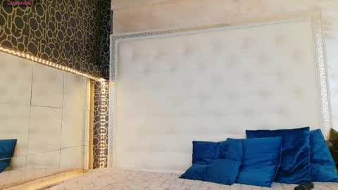 KARISSIA online show from 29, 3, 2026