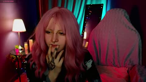 karkadeshk online show from 1, 4, 2026