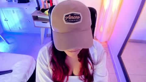 Karla Gonzaless online show from 23, 5, 2026