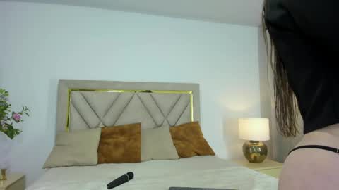 karla_queen7 online show from 7, 6, 2026