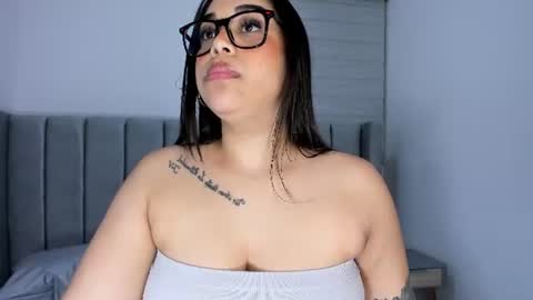 karolina  online show from 20, 6, 2026