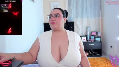 Snapshot of karlaalane chatting on 5, 12, 2024 Karla Lane online show from 5, 12, 2024