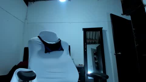 Snapshot of karly_shiine_ chatting on 26, 10, 2025 karly. online show from 26, 10, 2025