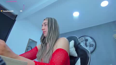 karlyy_ online show from 7, 11, 2025