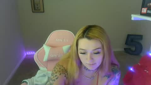 karmathevixen0304 online show from 2, 6, 2026