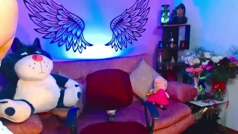 Karol Kenedy online show from 19, 5, 2026