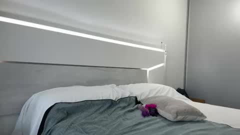 Snapshot of karol_loves chatting on 6, 10, 2025 Karol online show from 6, 10, 2025