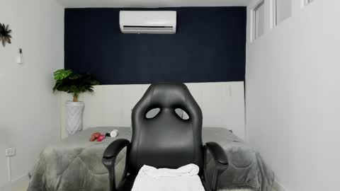 katalina online show from 13, 4, 2026