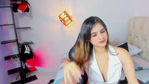 Snapshot of karolagrey chatting on 12, 6, 2026 karolagrey online show from 12, 6, 2026