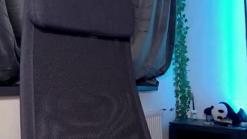 karoline121 online show from 4, 2, 2026