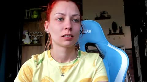 karoline121 online show from 10, 4, 2026