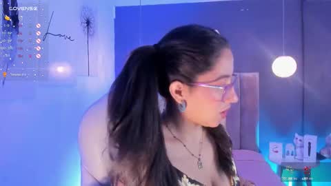 Snapshot of karoline21_ chatting on 2, 10, 2025 Karoline online show from 2, 10, 2025