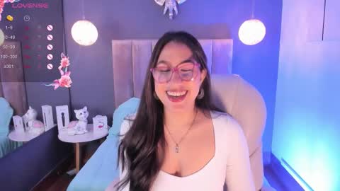 Snapshot of karoline21_ chatting on 7, 10, 2025 Karoline online show from 7, 10, 2025