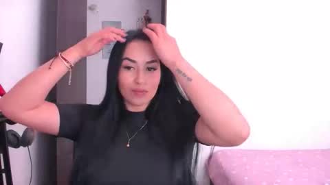 Snapshot of karolinebeatiful chatting on 4, 2, 2026 Karoline online show from 4, 2, 2026