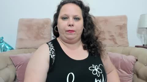 Snapshot of karolinejoyy chatting on 11, 1, 2025 KarolineJoyy online show from 11, 1, 2025