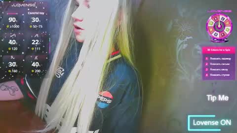 Caroline Fox online show from 11, 2, 2026