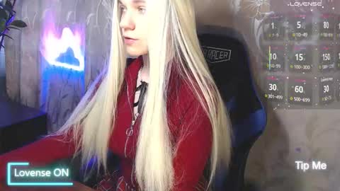 Caroline Fox online show from 21, 3, 2026