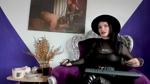 Snapshot of kasandrahayes chatting on 11, 5, 2026 Miss K. online show from 11, 5, 2026
