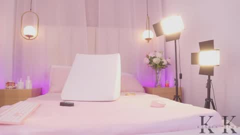 Kassia online show from 8, 4, 2026