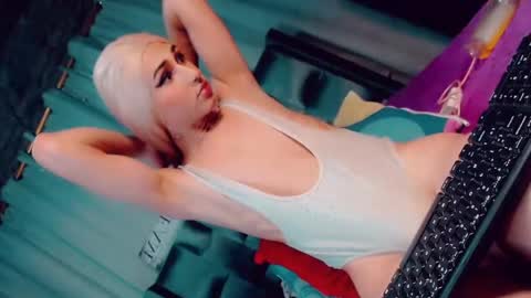 Snapshot of kataleya_bigcockx chatting on 5, 12, 2024 KATALEYABIGCOCK online show from 5, 12, 2024