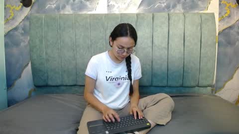 Katalina online show from 1, 4, 2026