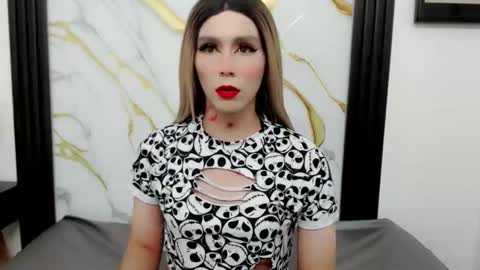 Snapshot of katalina_hot2 chatting on 27, 4, 2026 Katalella hot2 online show from 27, 4, 2026