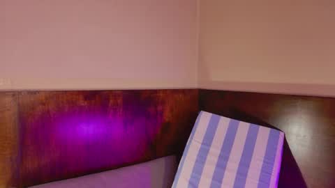 Snapshot of katarina_rostova chatting on 10, 9, 2025 KATARINA ROSTOVA online show from 10, 9, 2025