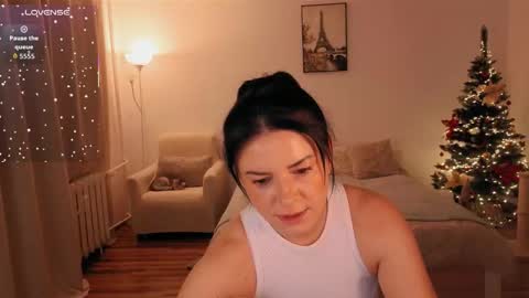 Snapshot of kate124680 chatting on 6, 1, 2026 kate124680 online show from 6, 1, 2026