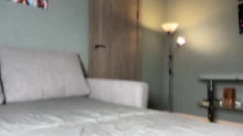 Kate online show from 4, 3, 2025