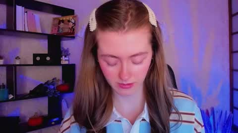 Snapshot of kate_cuddle chatting on 17, 12, 2024 Kate online show from 17, 12, 2024