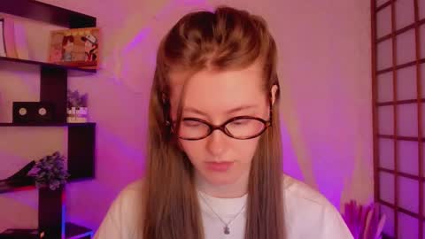 Snapshot of kate_cuddle chatting on 23, 1, 2025 Kate online show from 23, 1, 2025