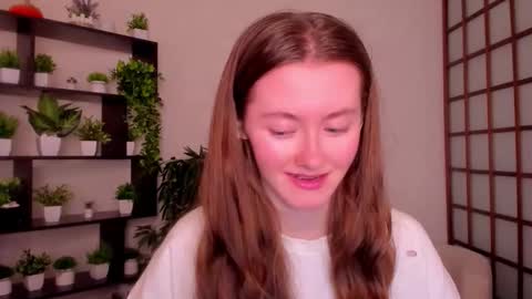 Snapshot of kate_cuddle chatting on 17, 10, 2025 Kate online show from 17, 10, 2025