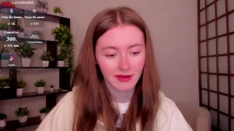 Snapshot of kate_cuddle chatting on 28, 4, 2026 Kate online show from 28, 4, 2026