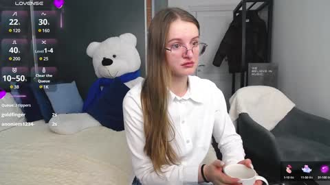 Snapshot of kate_jonson chatting on 7, 12, 2024 .Be kind and gentle with me and I will do my best for you. online show from 7, 12, 2024