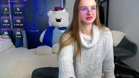 Snapshot of kate_jonson chatting on 17, 12, 2024 .Be kind and gentle with me and I will do my best for you. online show from 17, 12, 2024