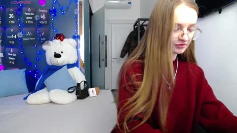 Snapshot of kate_jonson chatting on 30, 12, 2024 .Be kind and gentle with me and I will do my best for you. online show from 30, 12, 2024