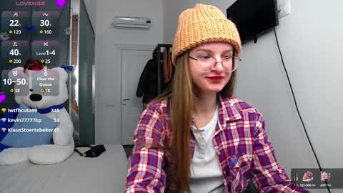 Snapshot of kate_jonson chatting on 5, 1, 2025 .Be kind and gentle with me and I will do my best for you. online show from 5, 1, 2025
