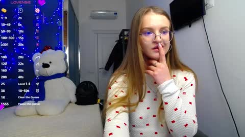 Snapshot of kate_jonson chatting on 20, 1, 2025 .Be kind and gentle with me and I will do my best for you. online show from 20, 1, 2025