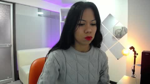 Kate  online show from 8, 3, 2025