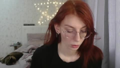 Snapshot of katekalen chatting on 5, 4, 2026 Kate Bunny online show from 5, 4, 2026