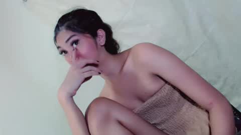 Snapshot of katelynmoore_ chatting on 27, 10, 2025 katelynmoore_ online show from 27, 10, 2025