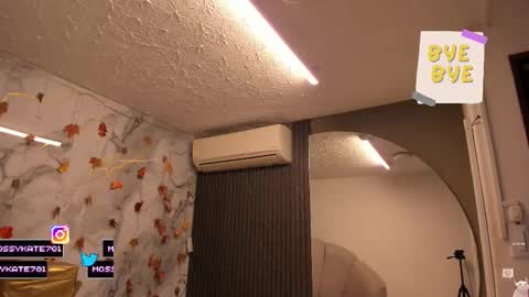 Im Katherine but call me Kate  online show from 17, 12, 2025