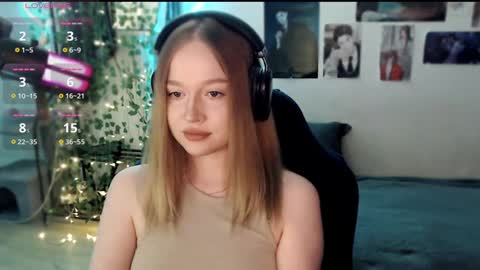 Snapshot of katerinaxvold chatting on 4, 2, 2025 Lisa online show from 4, 2, 2025