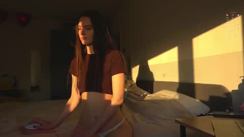 katesee online show from 18, 2, 2026