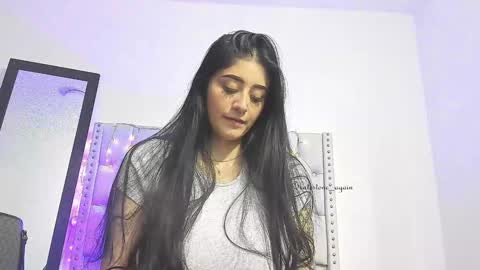 love meeee online show from 7, 11, 2025