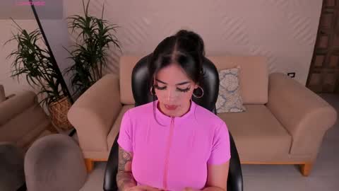 K A T E  online show from 15, 2, 2025