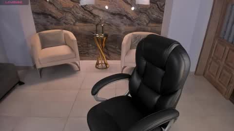 K A T E  online show from 8, 10, 2025